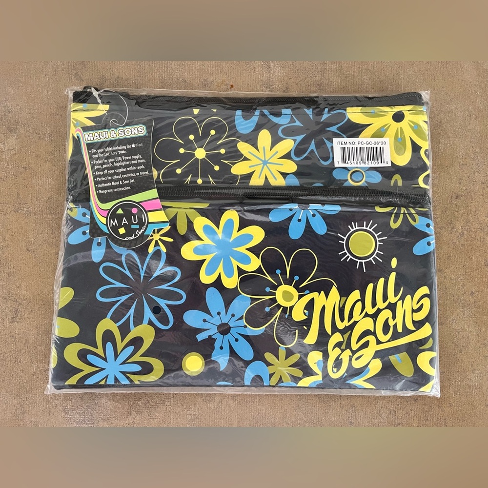 Maui and Sons Neoprene Pouch
